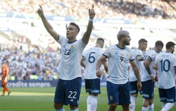 Argentina və Çili yarımfinalda - VİDEO