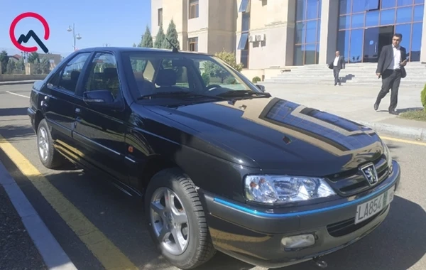İcra Hakimiyyəti “Mercedes” yox, “Khazar” alası oldu - FOTO