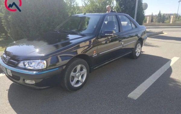 Глава Кельбаджара сделал свой выбор: Khazar Peugeot вместо Mercedes S350 - ФОТО
