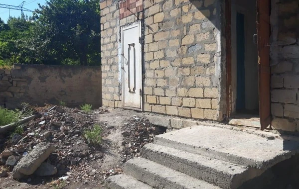 В Азербайджане выявлен цех, производящий мороженое в антисанитарных условиях - - ФОТО 