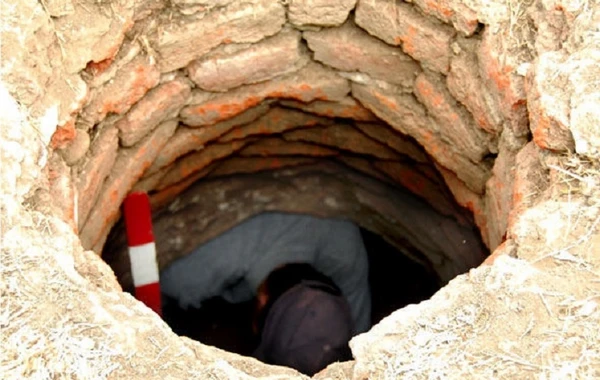 Toya gələn şəxs 8 metr dərinliyində quyuya düşərək öldü