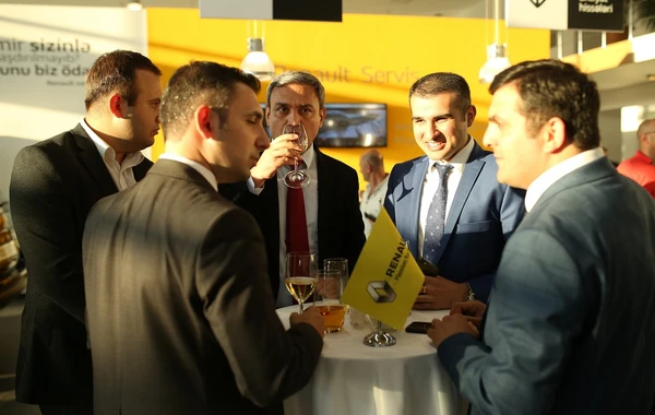 Bakıda RENAULT şirkətinin yeni salonunun açılışı oldu – FOTO