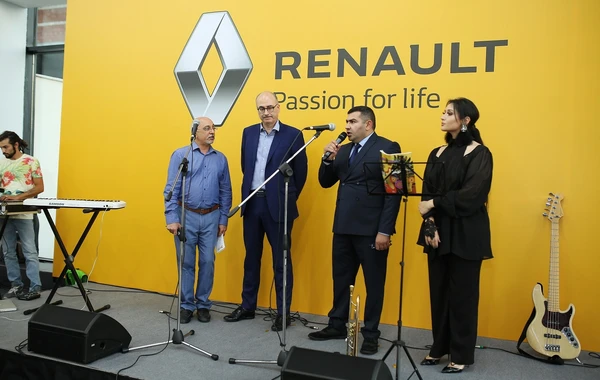Bakıda RENAULT şirkətinin yeni salonunun açılışı oldu – FOTO