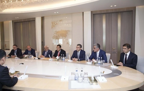 SOCAR и китайский Фонд Шелкового пути обсудили перспективы сотрудничества