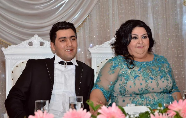 "Toppuş bacı"nın əri: "Sual verirlər ki, sevib ailə qurmusan?" - FOTO