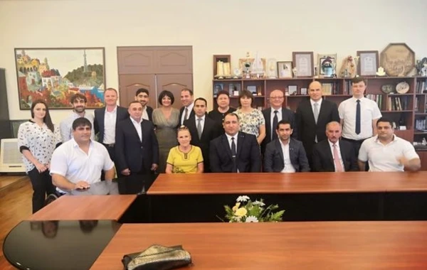 İlham Əliyev Rafael Ağayev və Eduard Məmmədovu medalla təltif etdi - FOTO