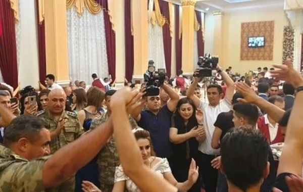 Грандиозная свадьба в Баку: Закир Гасанов отправил ценный подарок - ФОТО
