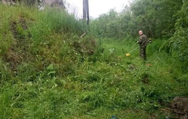 Школьницы изуродовали и задушили "самую красивую" подругу - ФОТО