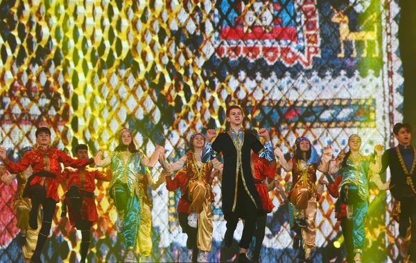 Bakıdakı festivalın açılışından möhtəşəm görüntülər - FOTOLAR
