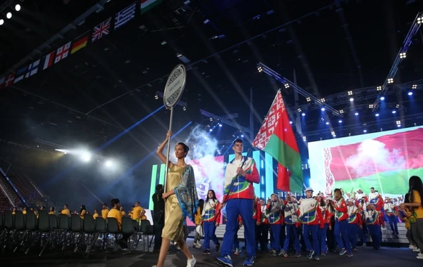 Bakıdakı festivalın açılışından möhtəşəm görüntülər - FOTOLAR