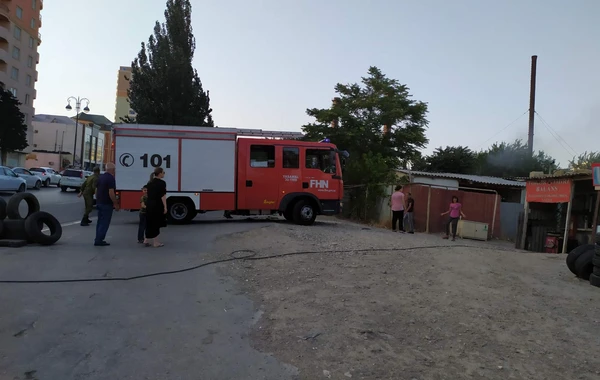Yasamalda məcburi köçkünün evi yandı - VİDEO