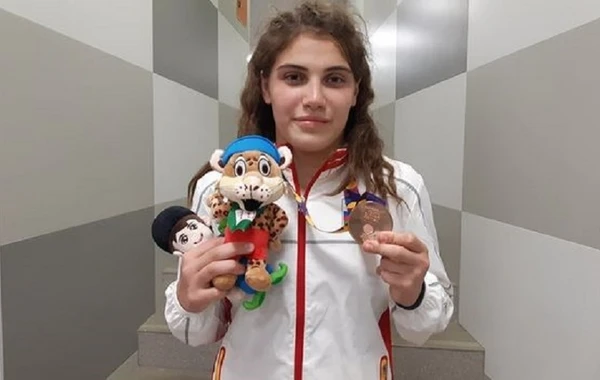 Medal qazanan qız güləşçimiz: Anamı məyus edə bilməzdim