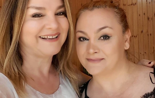 Məlahət Abbasovanın əkiz bacısı üzə çıxdı - FOTO