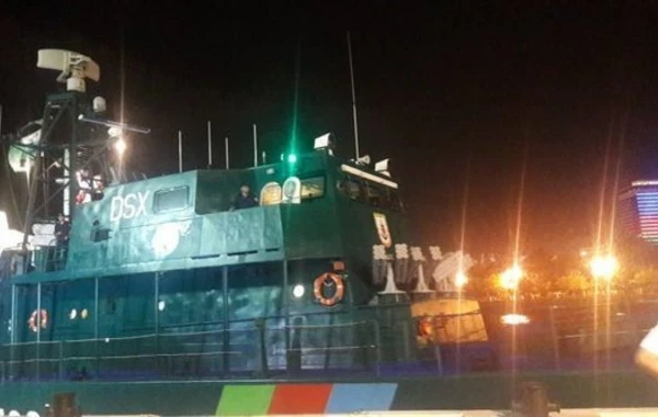 Экипаж затонувшего на Каспии иранского судна доставлен в Баку - ФОТО