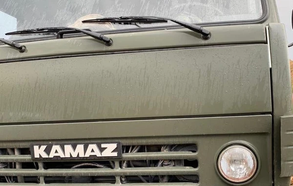 Армяне обстреляли "КамАЗ" на азербайджанской стороне - ФОТО