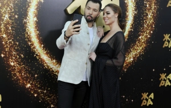 Məşhurlar “Jara-2019”un qırmızı xalısında - VİDEO