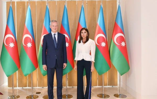Azərbaycanın Birinci vitse-prezidenti Fransanın İqtisadiyyat və Maliyyə naziri ilə görüşüb
