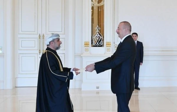 Президент Ильхам Алиев принял верительные грамоты новых послов Омана и Лаоса - ФОТО