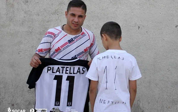 "Neftçi"nin futbolçusundan örnək addım - FOTO