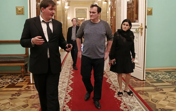 Квентин Тарантино прогулялся по московскому Кремлю - ВИДЕО