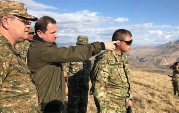 Ermənistan Naxçıvanla sərhədə hasar hörməyə hazırlaşır