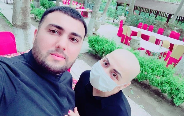 "Toppuş bacı" ərindən yazdı: "İnsan dar gündə tanınar" - FOTO