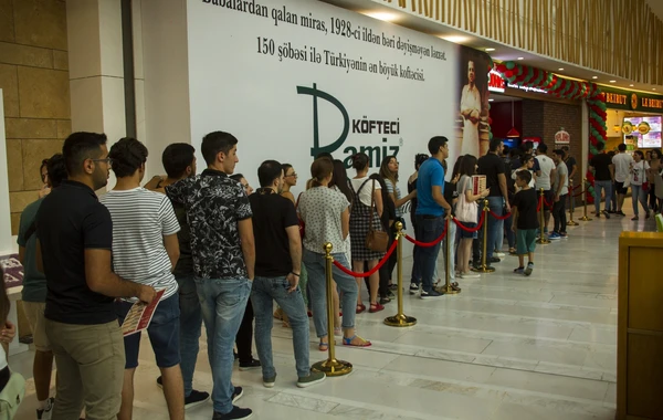 “Papa John’s” restoranlar şəbəkəsi artıq “28 Mall”-da