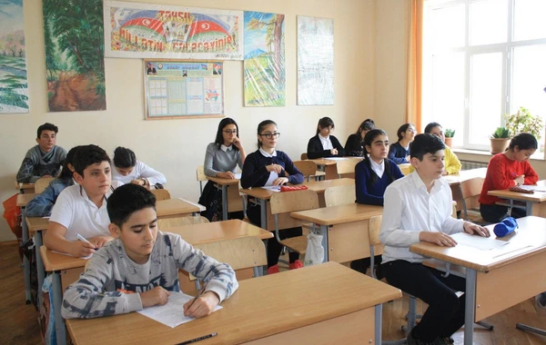 Şagirdlərin elektron yerdəyişməsi sistemi istifadəyə verilib