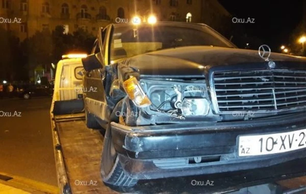 В Баку автохулиган сбежал с места аварии – ВИДЕО