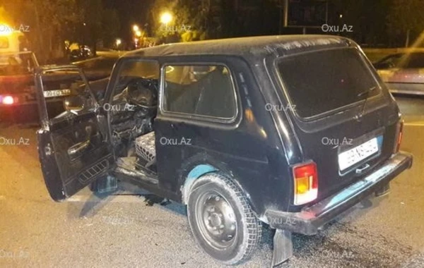 В Баку автохулиган сбежал с места аварии – ВИДЕО