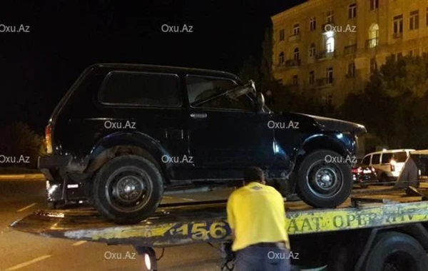 В Баку автохулиган сбежал с места аварии – ВИДЕО
