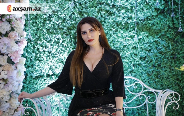 Aktrisadan tənqidlərə cavab: "Əcəb edirəm, baxmayın" - FOTO