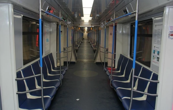 Бакинский метрополитен запустил еще 2 новых состава - ФОТО