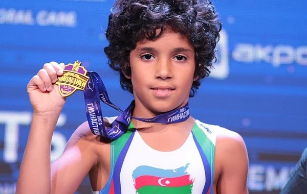 Hüseyn Xəlilov Rusiyada qızıl medal qazandı - VİDEO