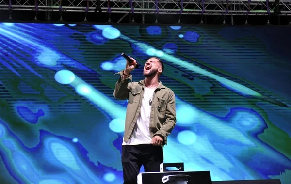 В парке Центра Гейдара Алиева состоялся концерт звезд эстрады - ФОТО