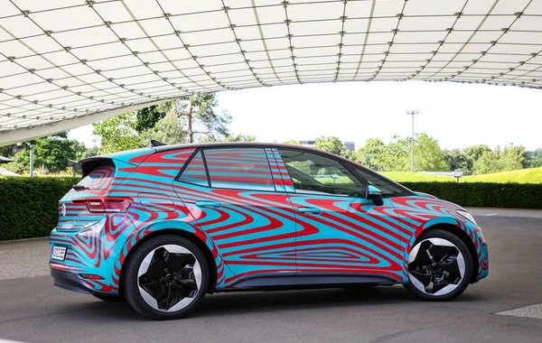 Volkswagen рассказал о своем новом электрокаре - ФОТО