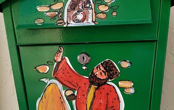 Удивительные почтовые ящики в центре Баку - ФОТО