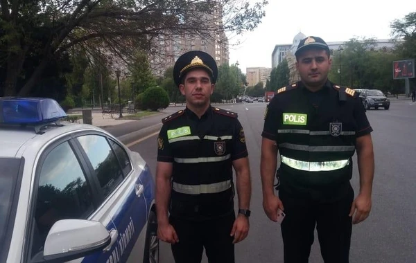 Полиция проводит профилактические мероприятия в Баку - ФОТО