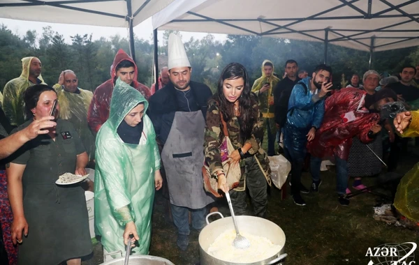 Leyla Əliyeva Üzüm və Şərab Festivalında - FOTO
