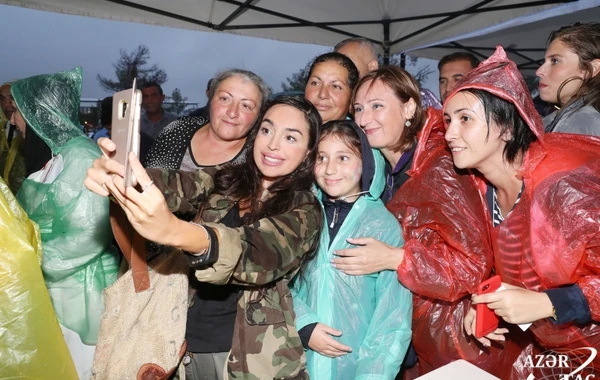 Leyla Əliyeva Üzüm və Şərab Festivalında - FOTO