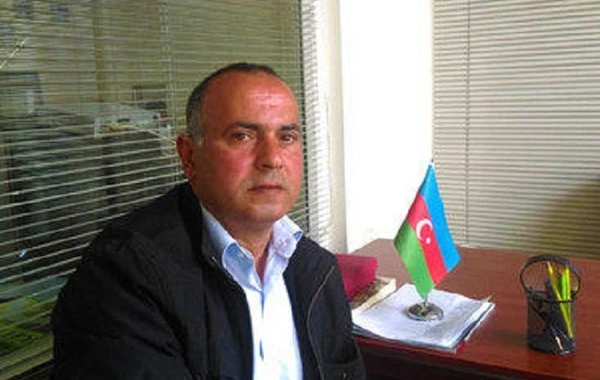Albert Aqarunovun qardaşı: Heykəlin açılışına ailəliklə gələcəyik