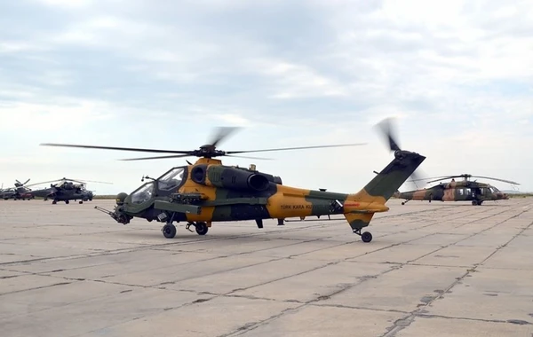 Türkiyə və Azərbaycandan hava şousu - FOTO