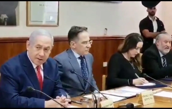 Netanyahu pərt oldu: “Boris Consona Yeltsin dedi” - VİDEO