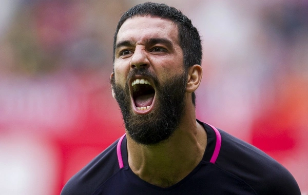 Arda Turana ŞOK QƏRAR - 2 il 8 aylıq həbs qərarı verildi