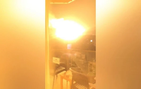 Partlayışa görə insanlar gecəni sahildə keçirdi - FOTOLAR