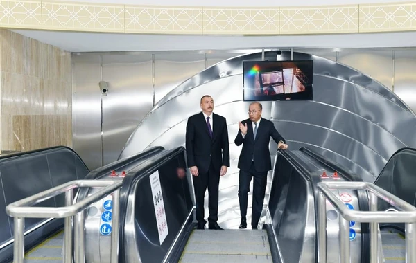 Ильхам Алиев на открытии станции метро "Хатаи" - ФОТО