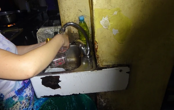 Bakıda mənşəyi məlum olmayan ətlərdən istifadə edən restoran bağlandı - FOTO