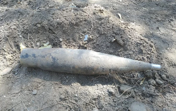 “AL marketin” qarşısında raket aşkarlanıb - FOTO