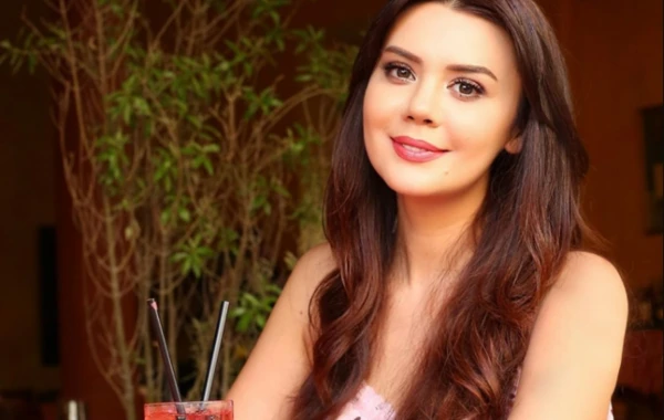 Oksana Rəsulova: “Onun evli olmağını yeni öyrənmişəm”