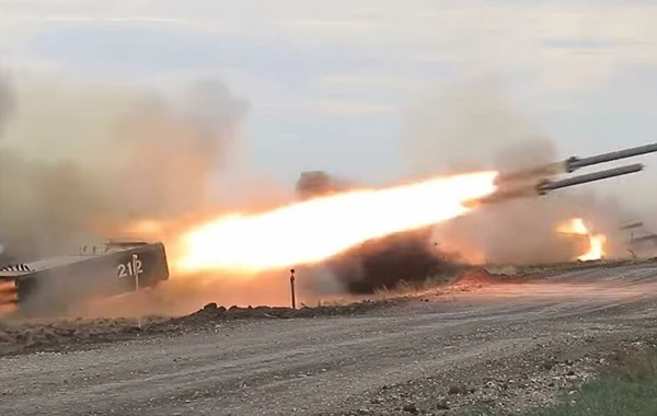 Rusiya yeni raket sınağı ilə dünyanı qorxuya saldı - VİDEO